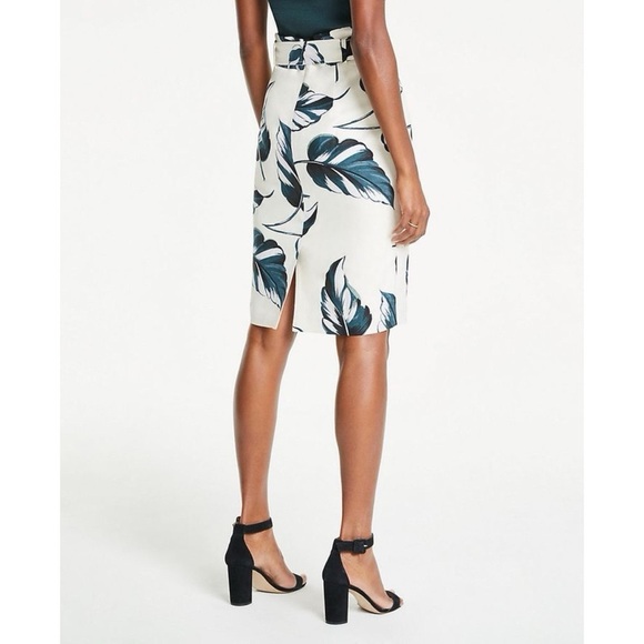 Ann Taylor Ivory Teal Leaves Linen Blend Tie Waist Pencil Skirt Size 8 Petite - Picture 15 of 15